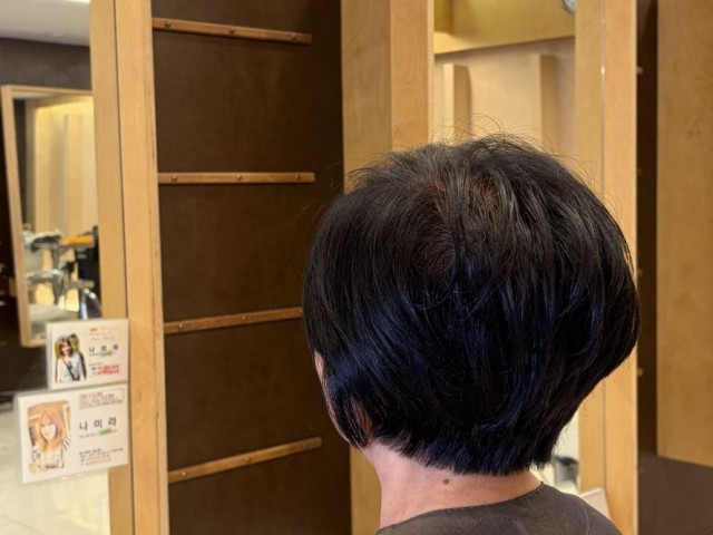 성신여대 미용실 여자 리프컷 뿌리염색