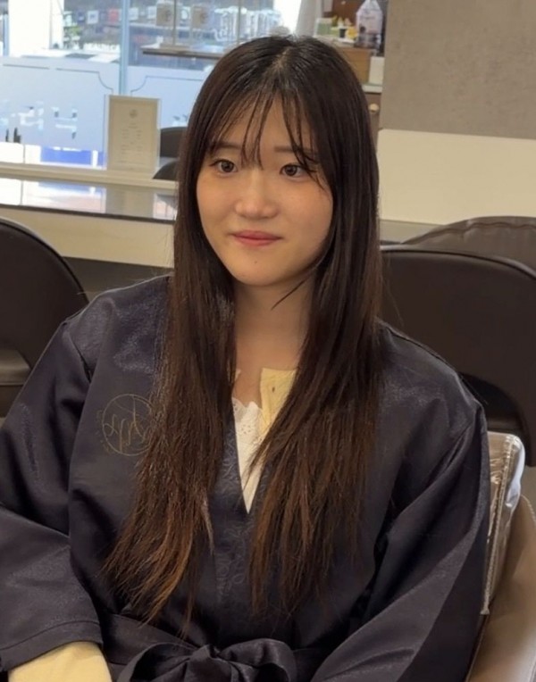 성신여대 미용실 살롱드바이퍼스트 은비 긴머리 레이어드c컬펌 시술중1