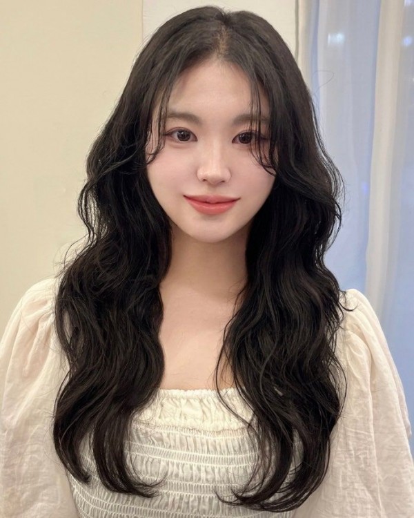 성신여대역미용실 살롱드바이퍼스트은비 여신머리 사랑스러운 그레이스펌 시술후 앞모습