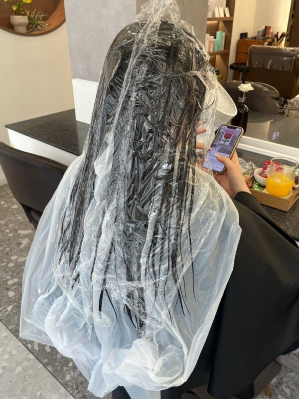 성신여대역미용실 살롱드바이퍼스트은비 여신머리 사랑스러운 그레이스펌 시술중3