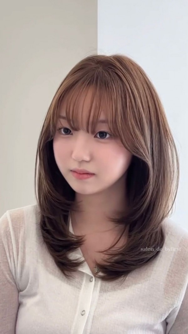성신여대 미용실 얼굴 작아보이는 중단발 레이어드 c컬펌